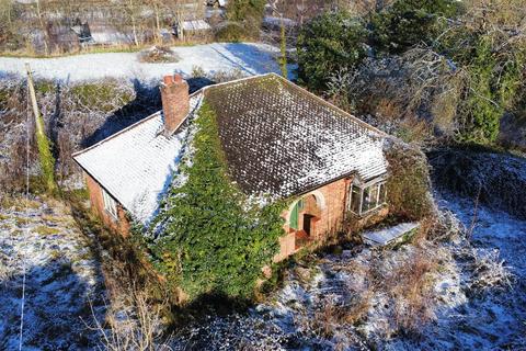 High Street, Great Cheverell, Devizes 2 bed detached bungalow for sale