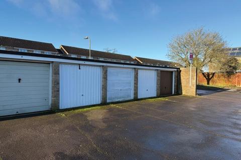 Garages 1, 2 & 4 Duncan Court... Garage for sale