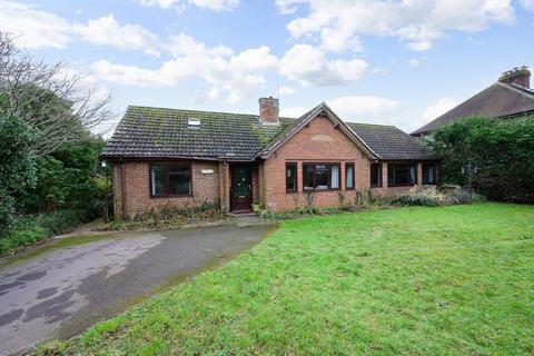 Cherry Lodge, Ross