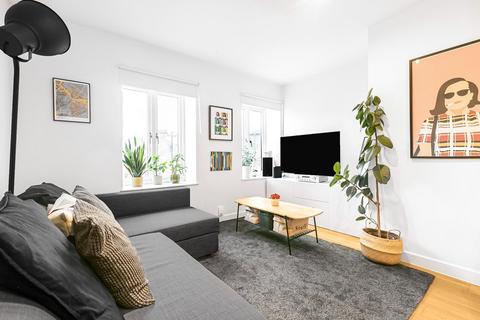 Stanstead Road, London 1 bed apartment for sale