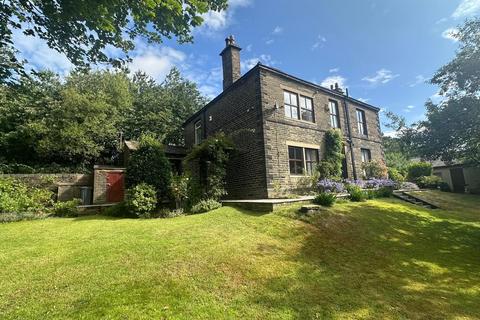 Hodgson Fold, Bradford 4 bed semi