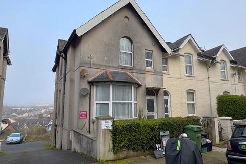 Torquay TQ1 3 bed end of terrace house for sale