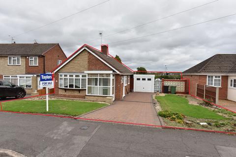 Granville Drive, Kingswinford DY6 2 bed detached bungalow for sale