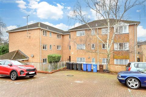 Ferrier Close, Rainham, Gillingham, Kent 1 bed flat for sale