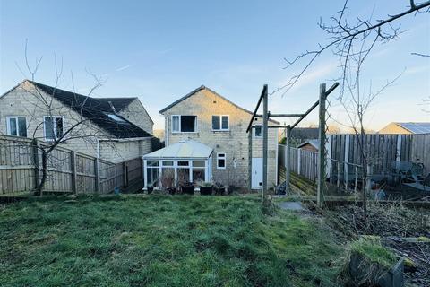 Moorlands View, Clayton West, HD8 9QH 3 bed detached house for sale