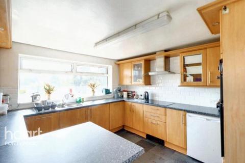 Commercial Street, Pontypool 5 bed detached house for sale