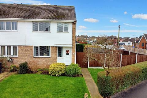Dovedale Avenue, Long Eaton 3 bed semi