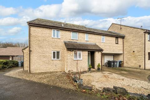 Cogges Hill Road,  Witney,  OX28 3 bed semi