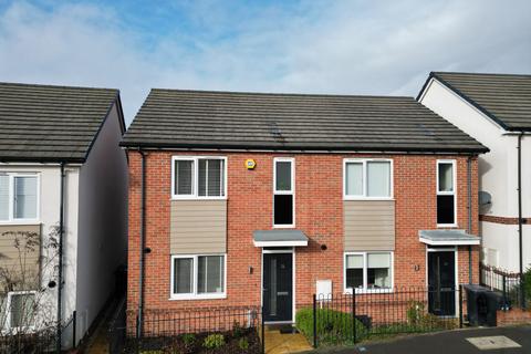 Baker Street, Rugby, CV21 3 bed semi
