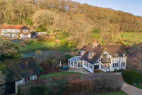 Kingsley Green, Haslemere, GU27 4 bed detached house for sale