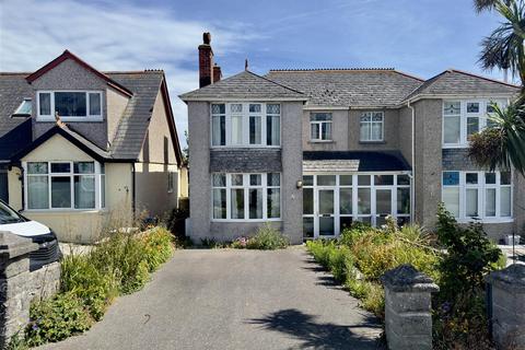 Edgcumbe Gardens, Newquay TR7 3 bed semi