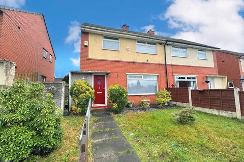 Clough Avenue, Westhoughton, Bolton, BL5 3 bed semi
