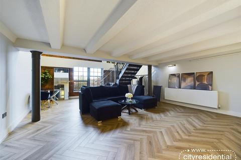 Tobacco Warehouse, Liverpool 2 bed duplex for sale