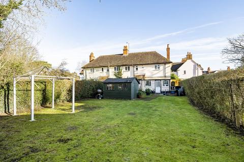 Clewer Avenue, Windsor, SL4 3 bed semi