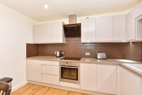 Exmouth Road, Southsea, Hampshire 1 bed ground floor flat for sale