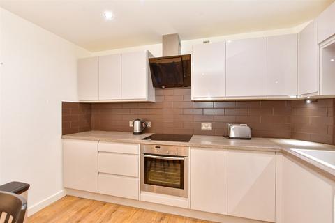 Exmouth Road, Southsea, Hampshire 1 bed ground floor flat for sale
