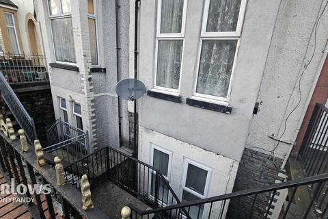 North Road, Ferndale CF43 3 bed terraced house for sale