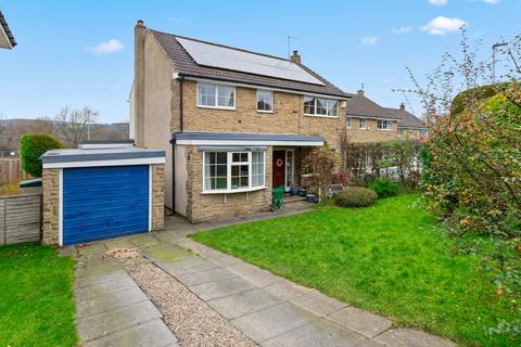 Dale View, Ilkley, West Yorkshire, LS29 4 bed detached house for sale