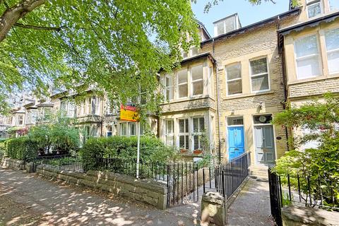 West End Avenue, Harrogate 4 bed townhouse for sale