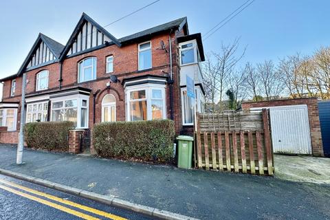 Manor Road, North Yorkshire YO12 3 bed semi