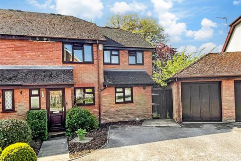 Markland Way, Uckfield, East Sussex 3 bed semi