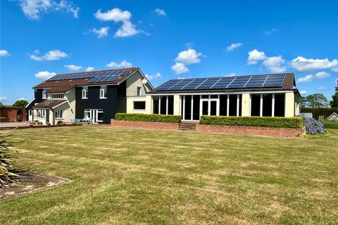 Dallinghoo, Woodbridge, Suffolk, IP13 9 bed detached house for sale