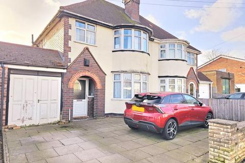 Moor End Lane, Erdington, Birmingham... 3 bed semi