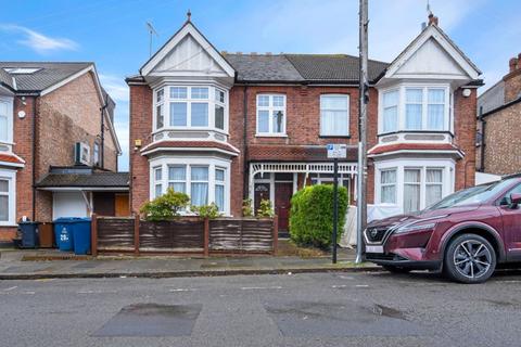 Surrey Road, Harrow 2 bed maisonette for sale