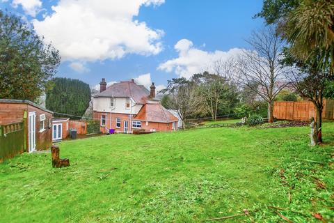 Old Park Avenue, Dover, Kent 4 bed detached house for sale
