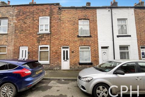 Nelson Street, Scarborough, YO12 2 bed terraced house for sale
