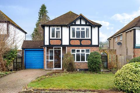 Greenhill Avenue, Caterham CR3 3 bed detached house for sale