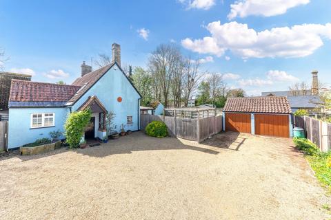 High Street, Royston SG8 3 bed cottage for sale