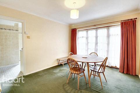 Kings Road, Biggin Hill 3 bed semi