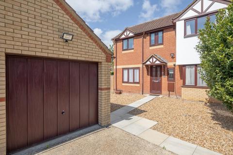 Mander Way, Cambridge 4 bed detached house for sale