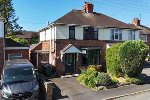 Longfield Avenue, Stone, ST15 3 bed semi