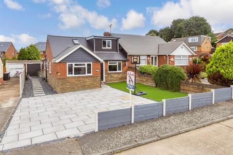 Lauriston Close, Ramsgate, Kent 4 bed chalet for sale