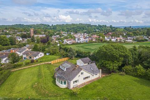 Butts Hill, Kenton 5 bed detached house for sale