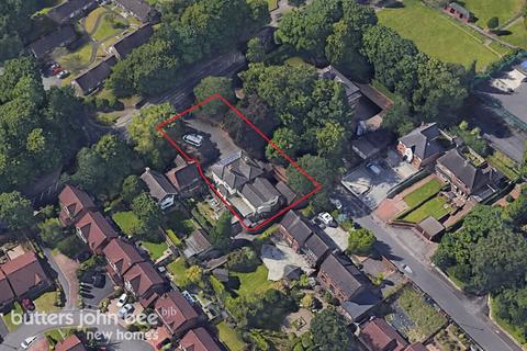 Porthill Bank, Newcastle under Lyme 4 bed detached house for sale