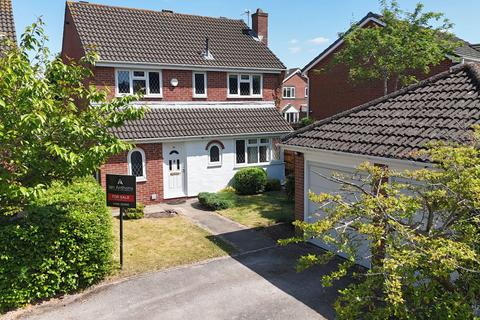 Thornton Close, Rufford, L40 1UW 4 bed detached house for sale
