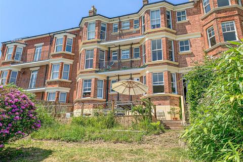 Croft Road, Old Town, Hastings 3 bed flat for sale