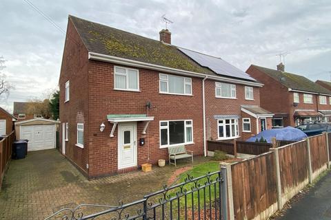 Hawthornden Avenue, Uttoxeter 3 bed semi