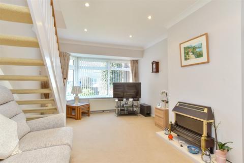 Ivydore Avenue, Worthing, West Sussex 2 bed semi