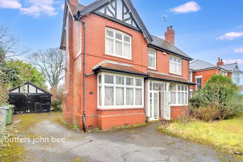 Crewe Road, Sandbach 3 bed detached house for sale