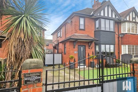 The Green, South Kirkby, Pontefract... 3 bed semi