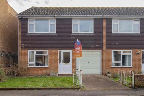 Livingstone Road, Broadstairs, CT10 3 bed terraced house for sale