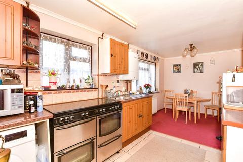 Greggs Wood Road, Tunbridge Wells, Kent 3 bed semi