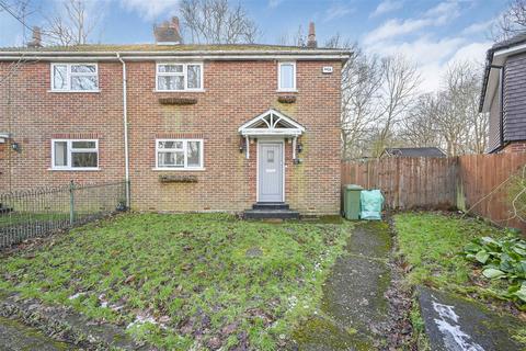 Fort Road, Halstead 2 bed semi