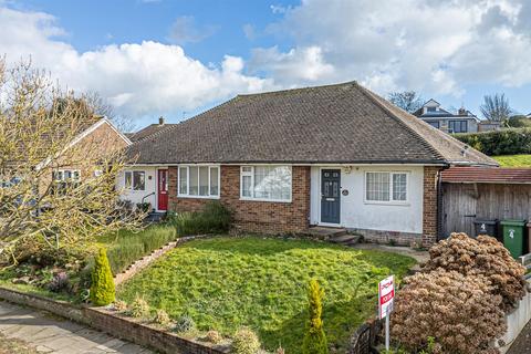 Park Avenue, Hastings 2 bed semi