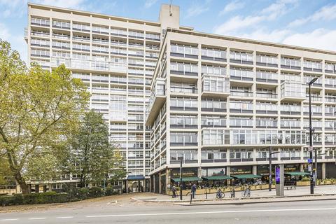 Metro Central Heights, Southwark, London 2 bed flat for sale