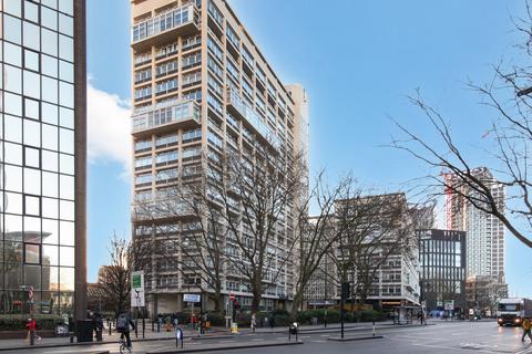 Metro Central Heights, Southwark, London 2 bed flat for sale